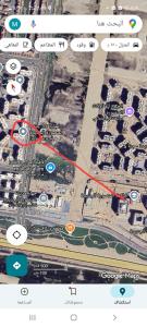 a map of a city with a red line at غرفتين في شقة in Zayyān