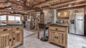Kuchyň nebo kuchyňský kout v ubytování Villa Cal Ventura Montana + 22 fotografií