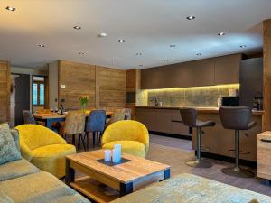 Χώρος καθιστικού στο Appartement écureuil 8 personnes