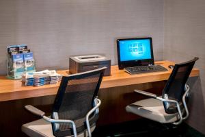 Afbeelding uit fotogalerij van Willow Grove Suites by IHG in Willow Grove