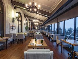 Restaurace v ubytování Fairmont Le Manoir Richelieu