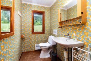 Ένα μπάνιο στο VAR101-Arjaeng +12 φωτογραφίες