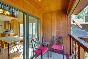 Μπαλκόνι ή βεράντα στο 3 Blocks to Angel Fire Resort Kid-Friendly Condo