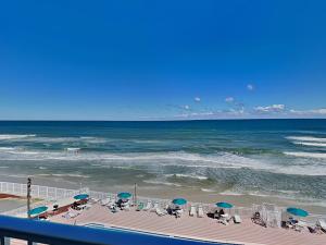 Příroda nedaleko apartmánu + 28 fotografií