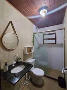 Ένα μπάνιο στο Green House Araçatiba