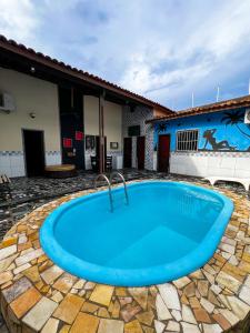 Swimmingpoolen hos eller tæt på Motel Emoções (Adults Only)