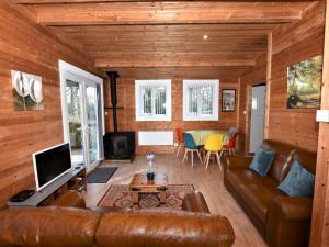 Μια τηλεόραση ή/και κέντρο ψυχαγωγίας στο 3 bed in Clyro BN141