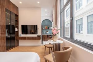 Μια τηλεόραση ή/και κέντρο ψυχαγωγίας στο AviCasa