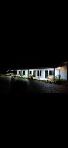 Bygningen som lodgen ligger i + 3 billeder