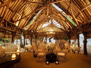 Εστιατόριο ή άλλο μέρος για φαγητό στο Sofitel Kia Ora Moorea Beach Resort