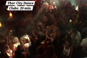 Gæster der bor på Aguila Vacation Rentals + 125 billeder