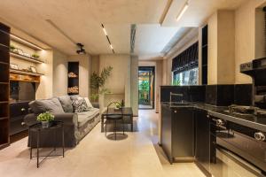 Η κουζίνα ή μικρή κουζίνα στο Heidi Garden Homestay