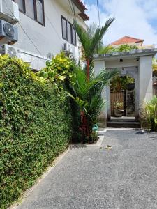 O edifício onde o quarto em acomodação particular está situado