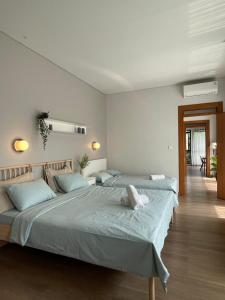 Φωτογραφία από το άλμπουμ του Lioravilla21 for 7 Guests, private pool, comfortable, cozy, near WHOOSH, WAHOO KBP σε Padalarang