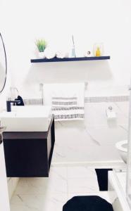 Gambar di galeri bagi Silhouette 19 luxury di Margate +10 gambar