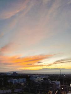 Fotografie z fotogalerie ubytování Inapstay - Villa Aura Puncak Landungsari v destinaci Dau + 13 fotografií