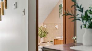 Imagine din galeria proprietății Deer Hollow by AvantStay Big Yard Lake Access în Albrightsville +58 fotografii