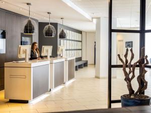 Khu vực sảnh/lễ tân tại Novotel Leeds Centre