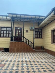 Muka bangunan atau pintu masuk ZARIN Guest house
