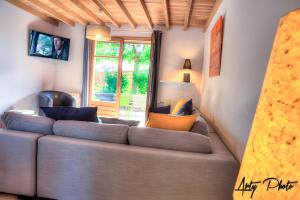 Posezení v ubytování Gite La Maison D'émile