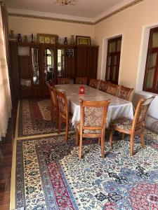 Ruang duduk di Guest hause ZARIN