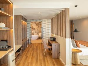 Η κουζίνα ή μικρή κουζίνα στο Arribas Sintra Hotel +55 φωτογραφίες