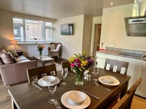 Kuchyň nebo kuchyňský kout v ubytování 2 Bed in Saundersfoot 50576