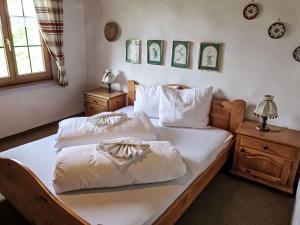 Katil atau katil-katil dalam bilik di Apartment Muotta Sulegl 4 by Interhome