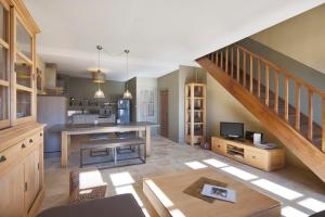Η κουζίνα ή μικρή κουζίνα στο Apartement with pool for rent in Bonnieux L'Adjudant
