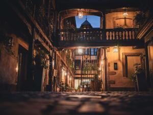 Budova, kde se hotel nachází