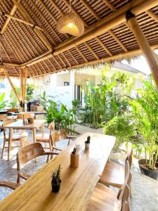 Zahrada ubytování Lovy's Gili Air