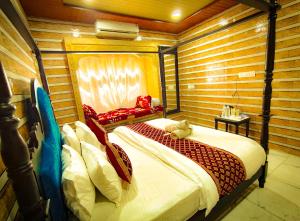 Gallery image of Hotel Sunrise Fort jaisalmer in Jaisalmer