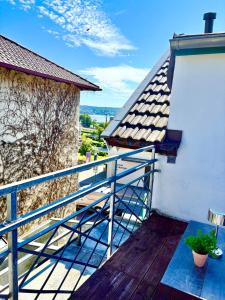 Balkoni atau teres di Lake view, central, terrace