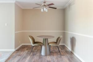 Gallery image of Blueground Campbell pool nr Campbell Park SFO-1945 in Campbell