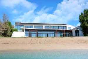 Gallery image of Royal Retreat Villa by Silk Valley at Nurai Island in Abu Dhabi