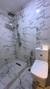 Ένα μπάνιο στο Masalli Hotel