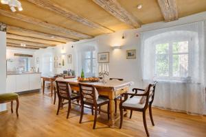 Φωτογραφία από το άλμπουμ του Ferienhaus Zur Alten Dame σε Μπάντενβαϊλερ