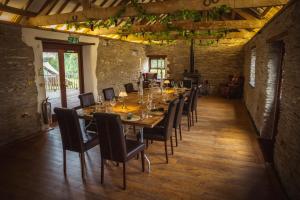 Εστιατόριο ή άλλο μέρος για φαγητό στο Jabajak