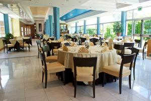 Restaurace v ubytování Albergo Mediterraneo