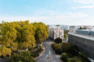 Cartierul din jurul sau un cartier din apropierea acestui hotel