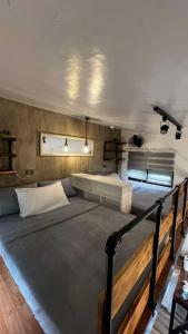 Postel nebo postele na pokoji v ubytování Balai Halang