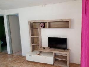 Μια τηλεόραση ή/και κέντρο ψυχαγωγίας στο Appartement Ravine Vilaine