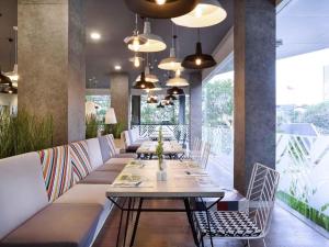 Posezení v ubytování Ibis Styles Jakarta Sunter