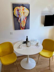 Ποτά στο Sunny, Cozy, New