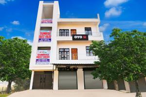 Imagen de la galería de Hotel O SUNRISE GUEST HOUSE, en Lucknow 21 fotos más