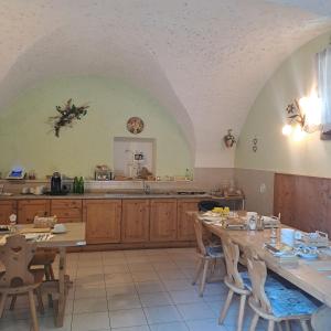 Příslušenství pro přípravu čaje a kávy v ubytování B&B Casa Zeni