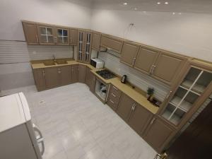 Kuchyň nebo kuchyňský kout v ubytování 2-Salam Apartments Two bedrooms, a hall, two bathrooms, and a kitchen C + 6 fotografií