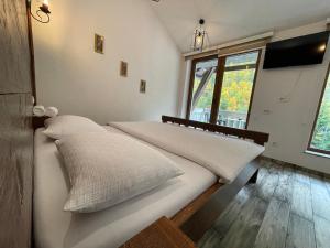 Fotografie z fotogalerie ubytování Hotel Hani v destinaci Peje