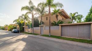 Nabolaget omkring villaen eller i nærheden