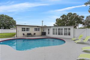 Bazén v ubytování Florida Living nebo v jeho okolí